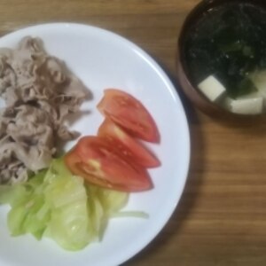 豚しゃぶの茹で汁で！コクうまスープ